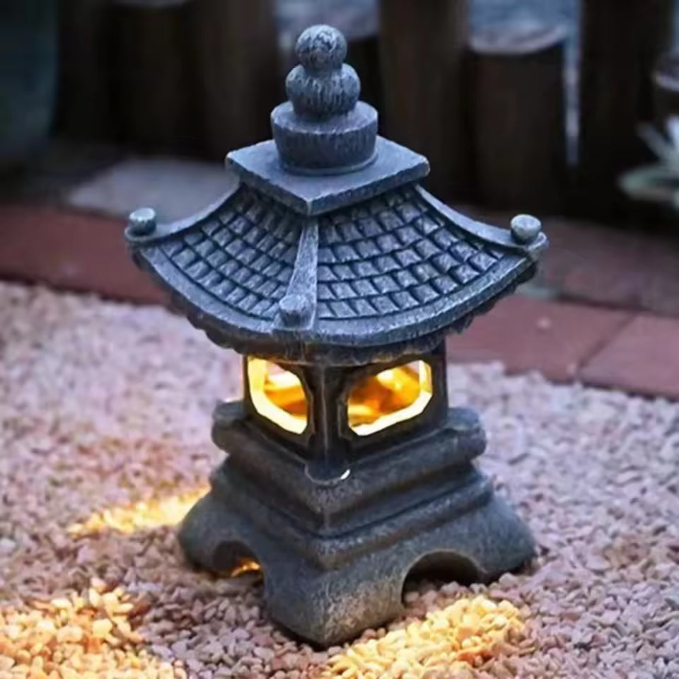 Zen Solar Pagoda Garden Light – Retro Handcrafted Sculpture for Outdoor & Balcony Decor
