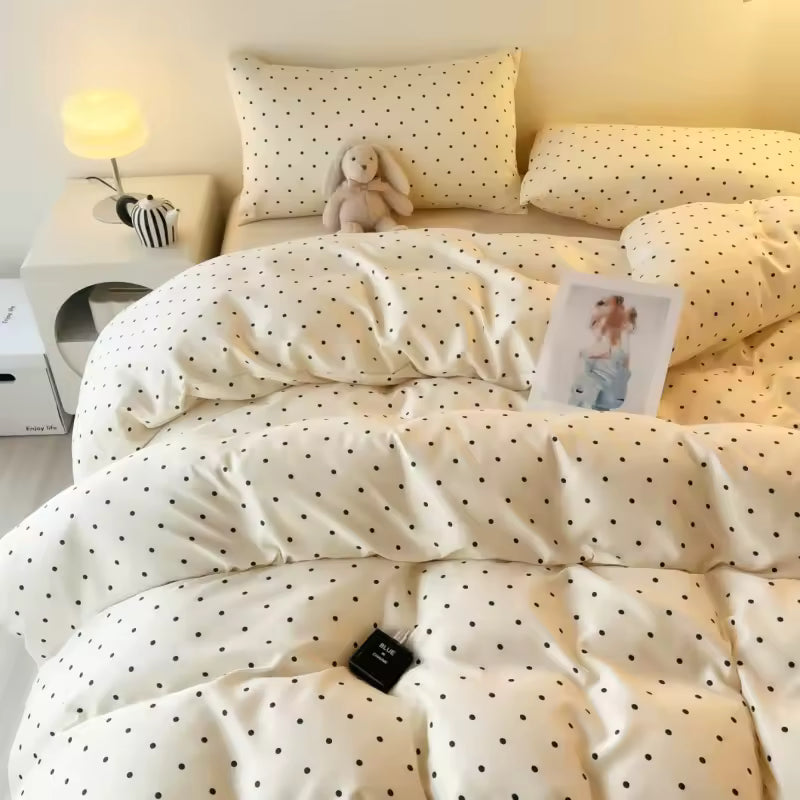 3-Piece Satin Duvet Cover Set – Soft & Comfortable Black Polka Dot Bedding, 1 Duvet Cover + 2 Pillowcases